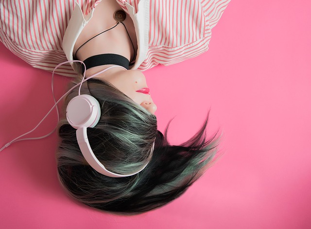 Streaming music comes to the fore
