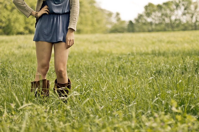 Ankle boots + Dress – how to combine?